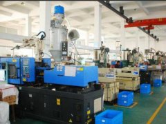 如何進(jìn)行改性工程塑料注塑機(jī)的每日維護(hù)？